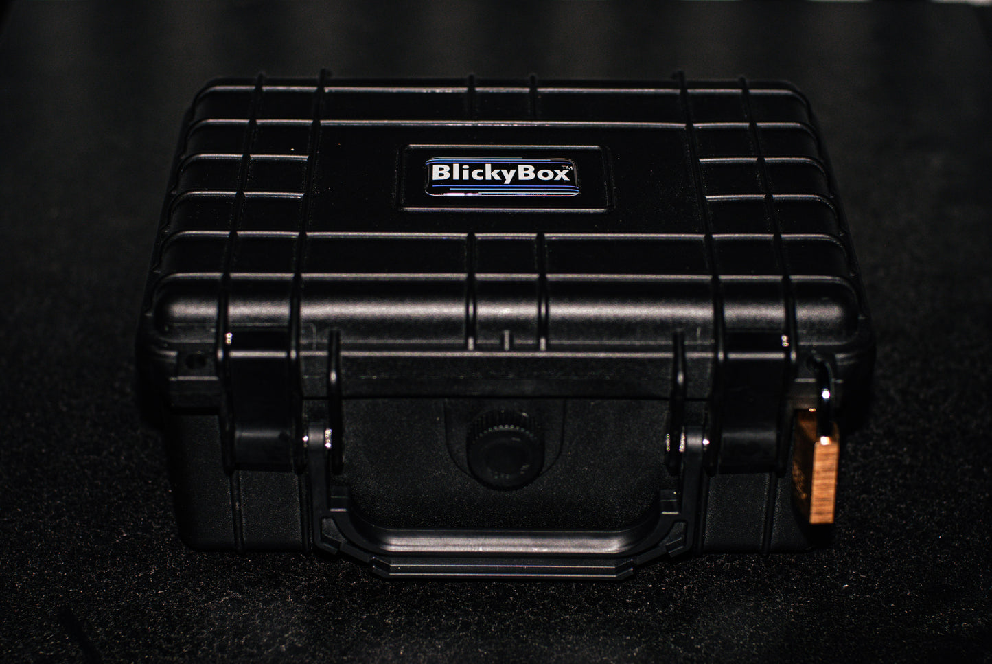 BlickyBox™ Compact Locked – The Ultimate Heavy-Duty Gun Case