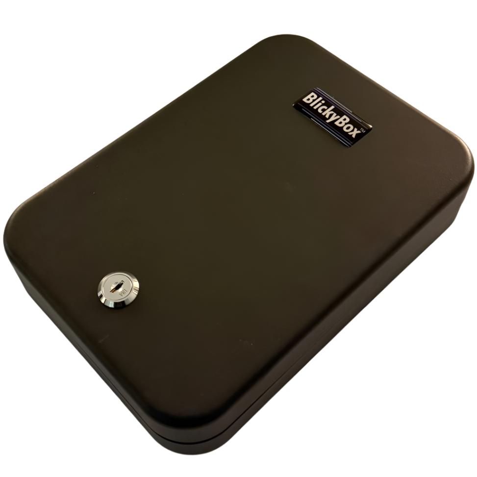 BlickyBox™ Compact Locked Steel – The Ultimate Heavy-Duty Gun Case